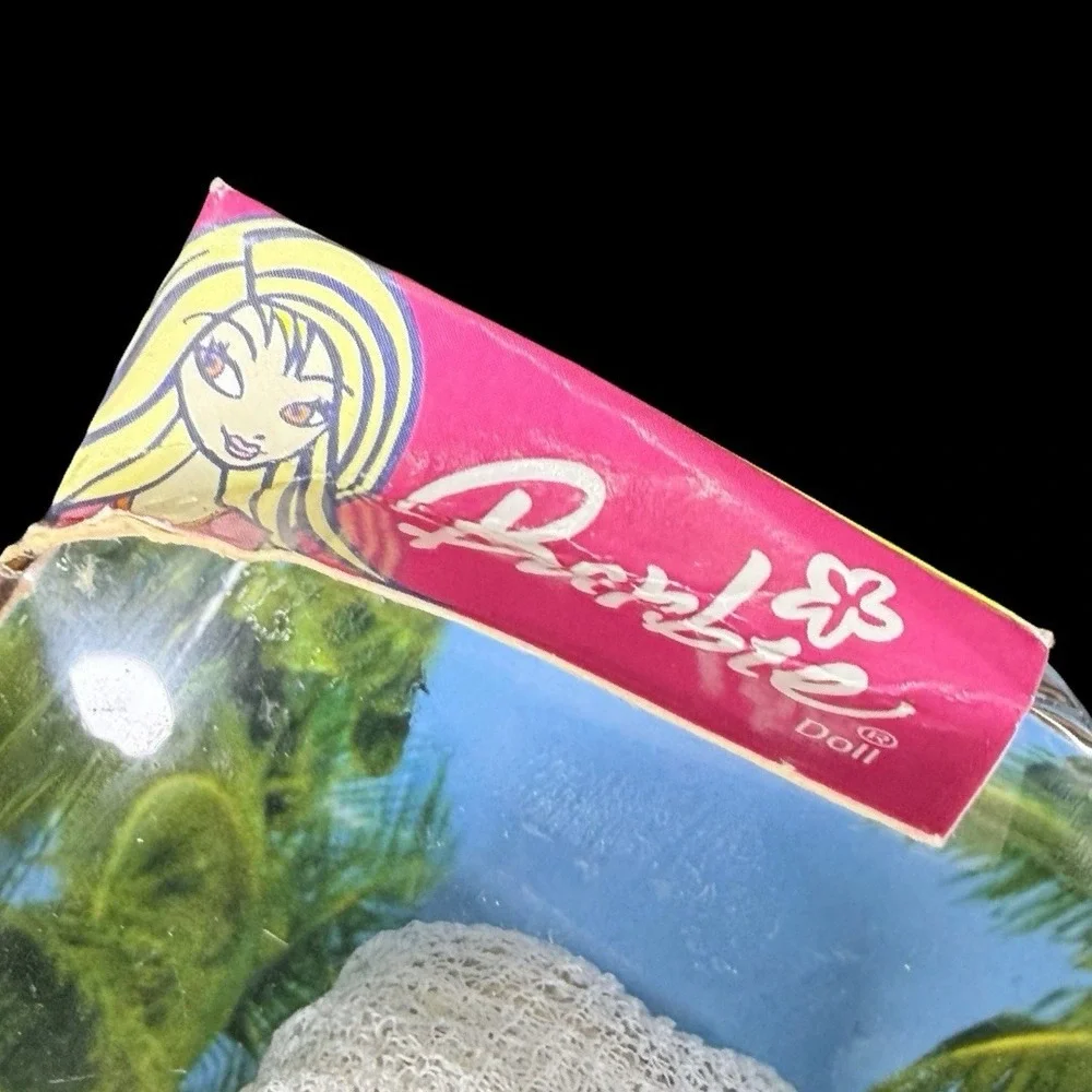 Mattel Barbie Cali Girl Doll With Surf Story C6461 2003 NRFB - READ